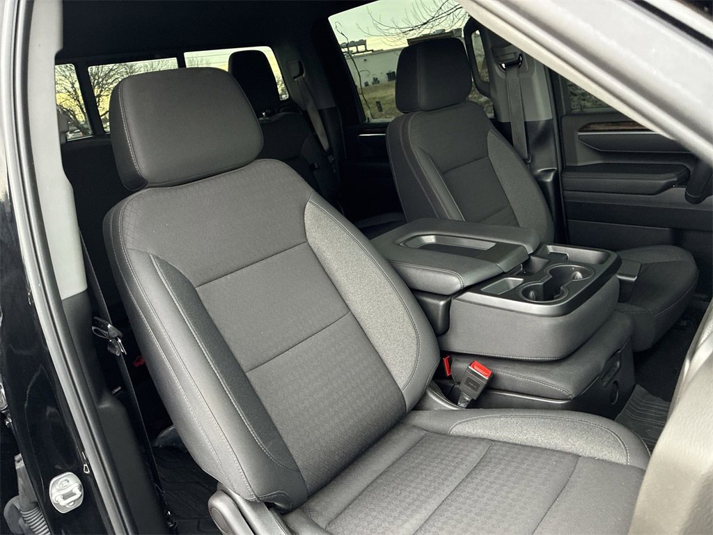 Used 2025 GMC Sierra 2500 SLE w/ SLE Value Package; image 20