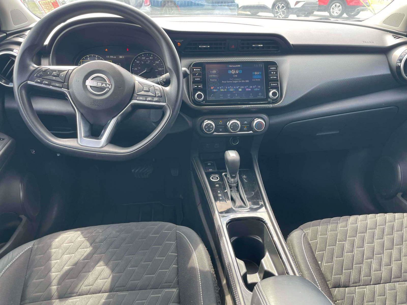 Used 2023 Nissan Kicks SV w/ Interior Electronics Package FWD image 15