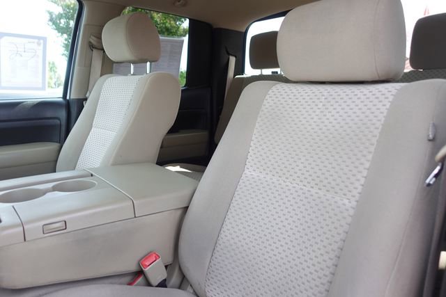 Used 2010 Toyota Tundra 4x4 Double Cab image 22