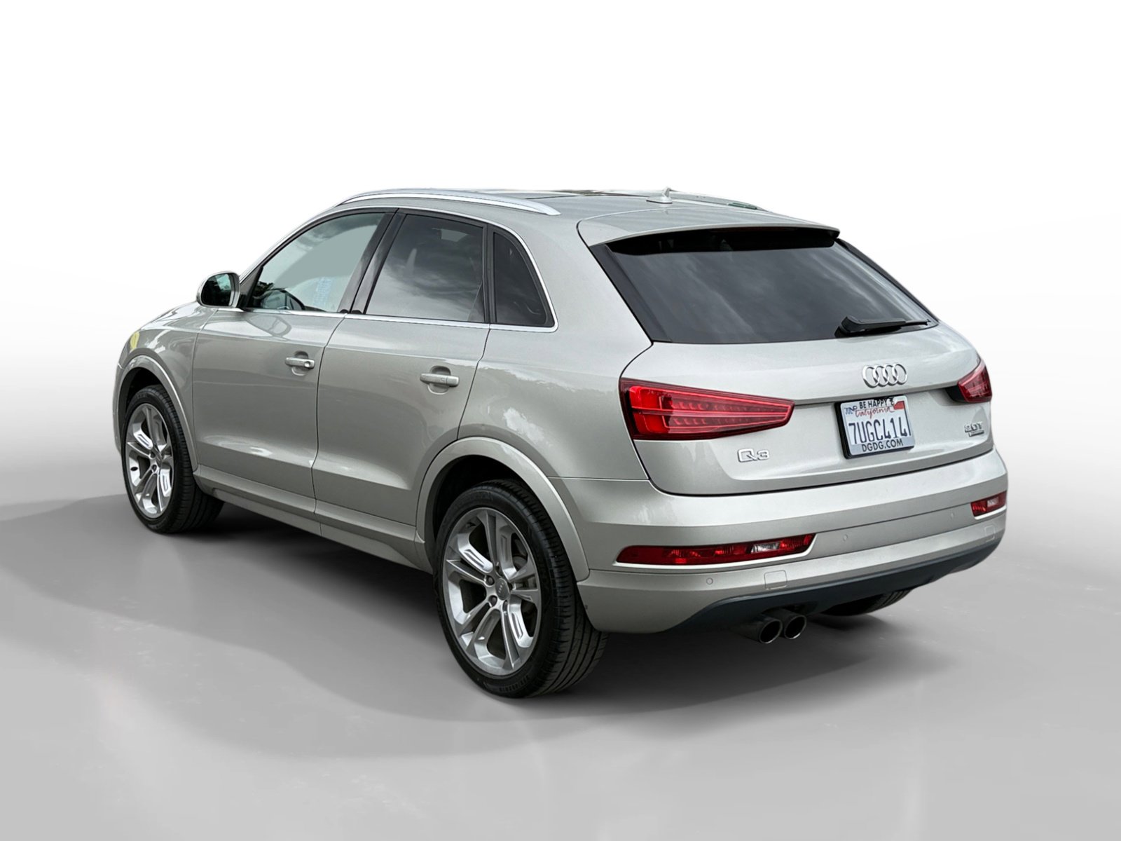 Used 2016 Audi Q3 2.0T Premium Plus w/ Technology Package image 3