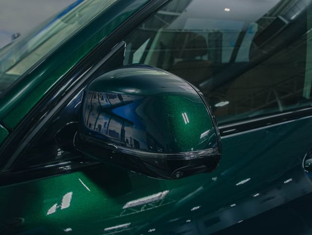 New 2026 BMW ALPINA XB7 AWD/4WD image 10