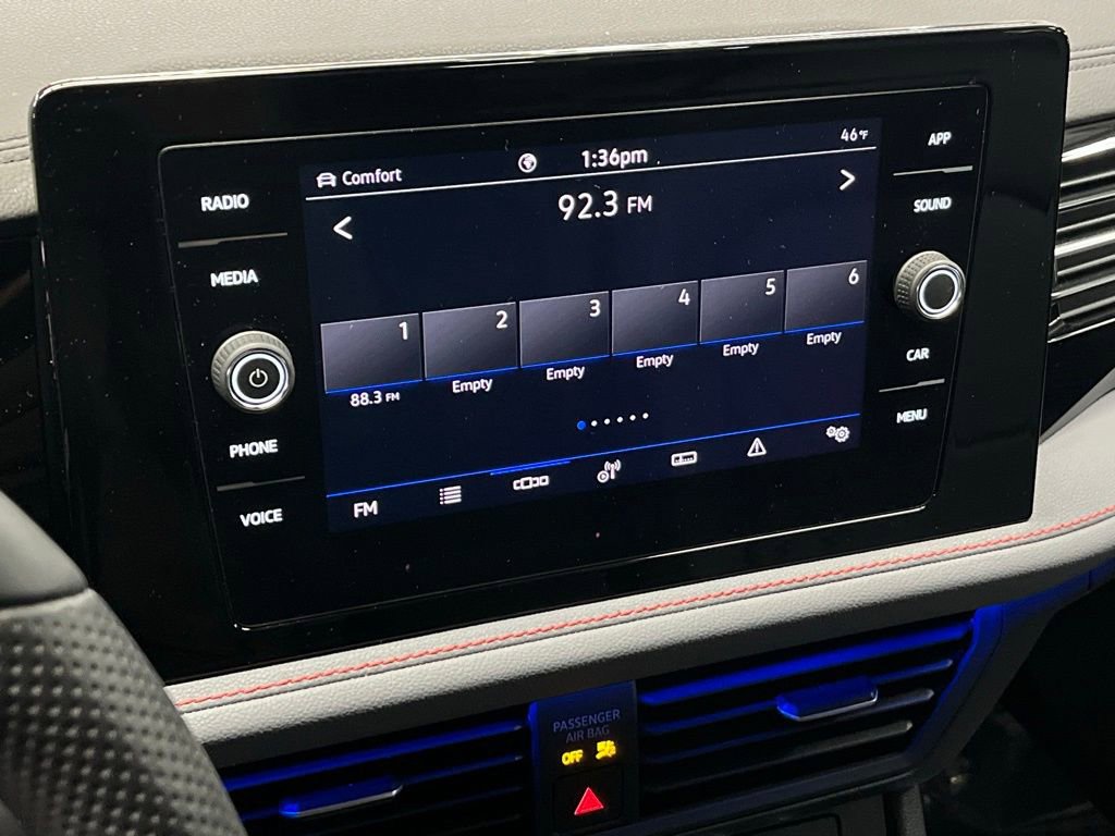 Used 2025 Volkswagen Jetta GLI Autobahn image 27