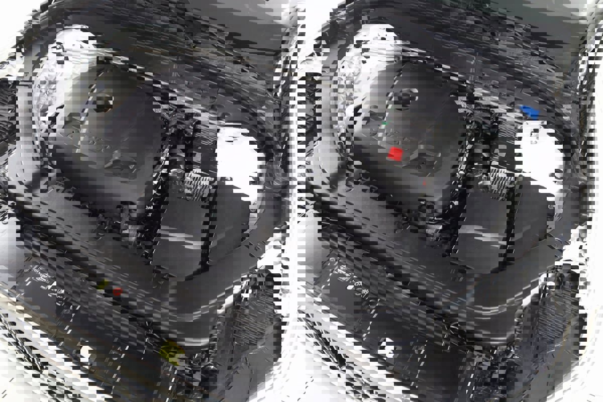 Used 2021 Volvo XC60 T5 Inscription w/ Protection Package Premier image 22