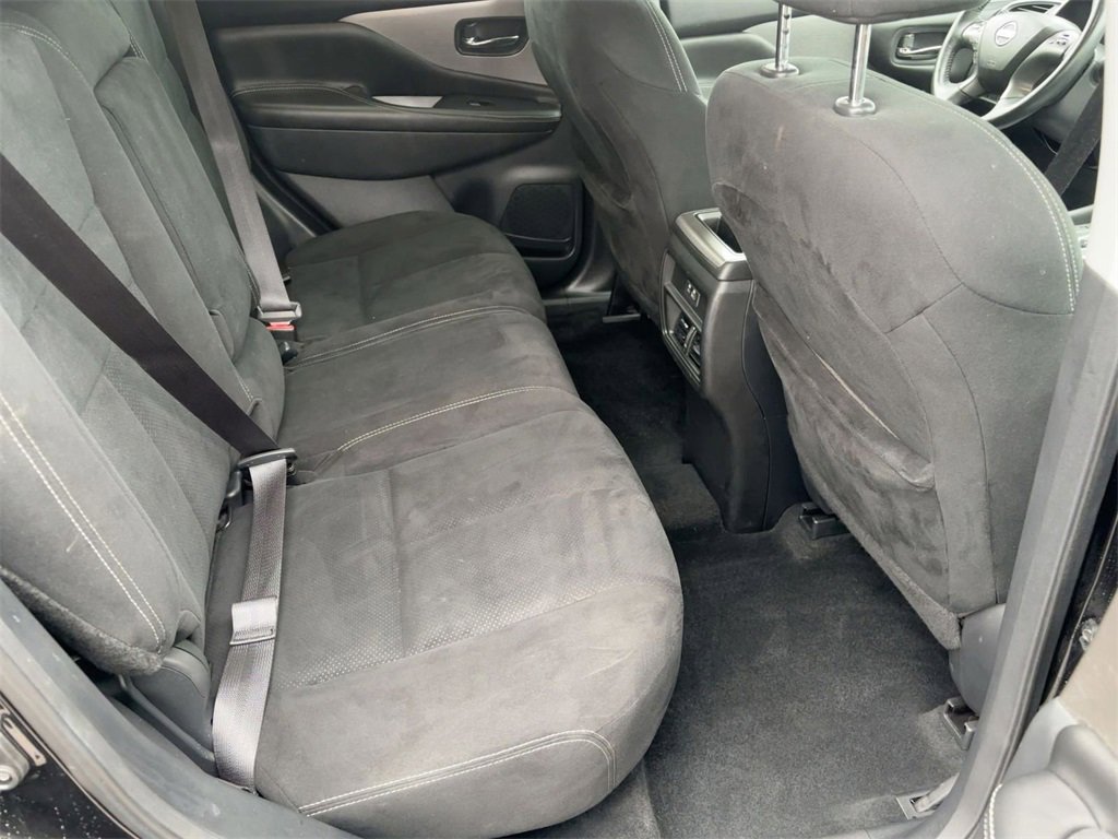 Used 2019 Nissan Murano SV image 26