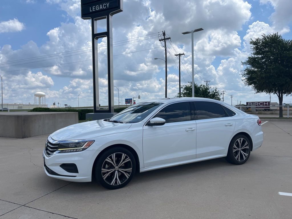 Used 2021 Volkswagen Passat 2.0T SE FWD video 1