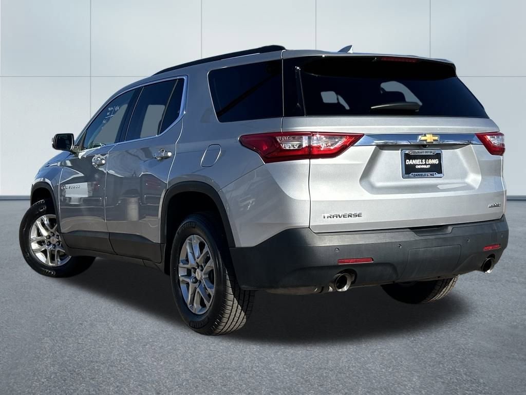 Used 2021 Chevrolet Traverse LT image 39