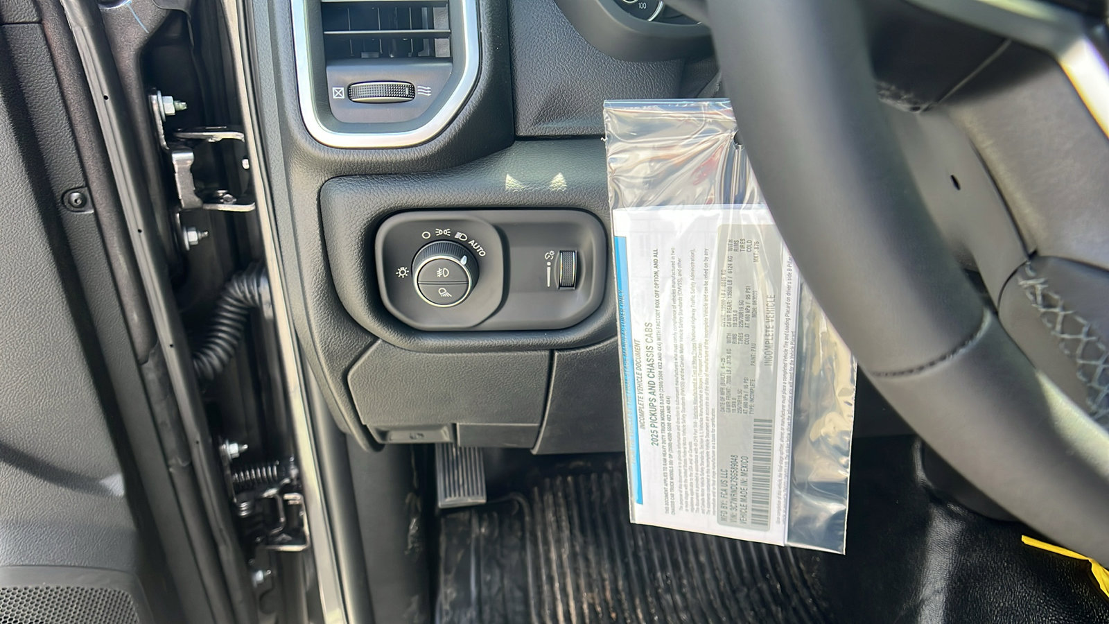 New 2025 RAM 5500 2WD Regular Cab image 19