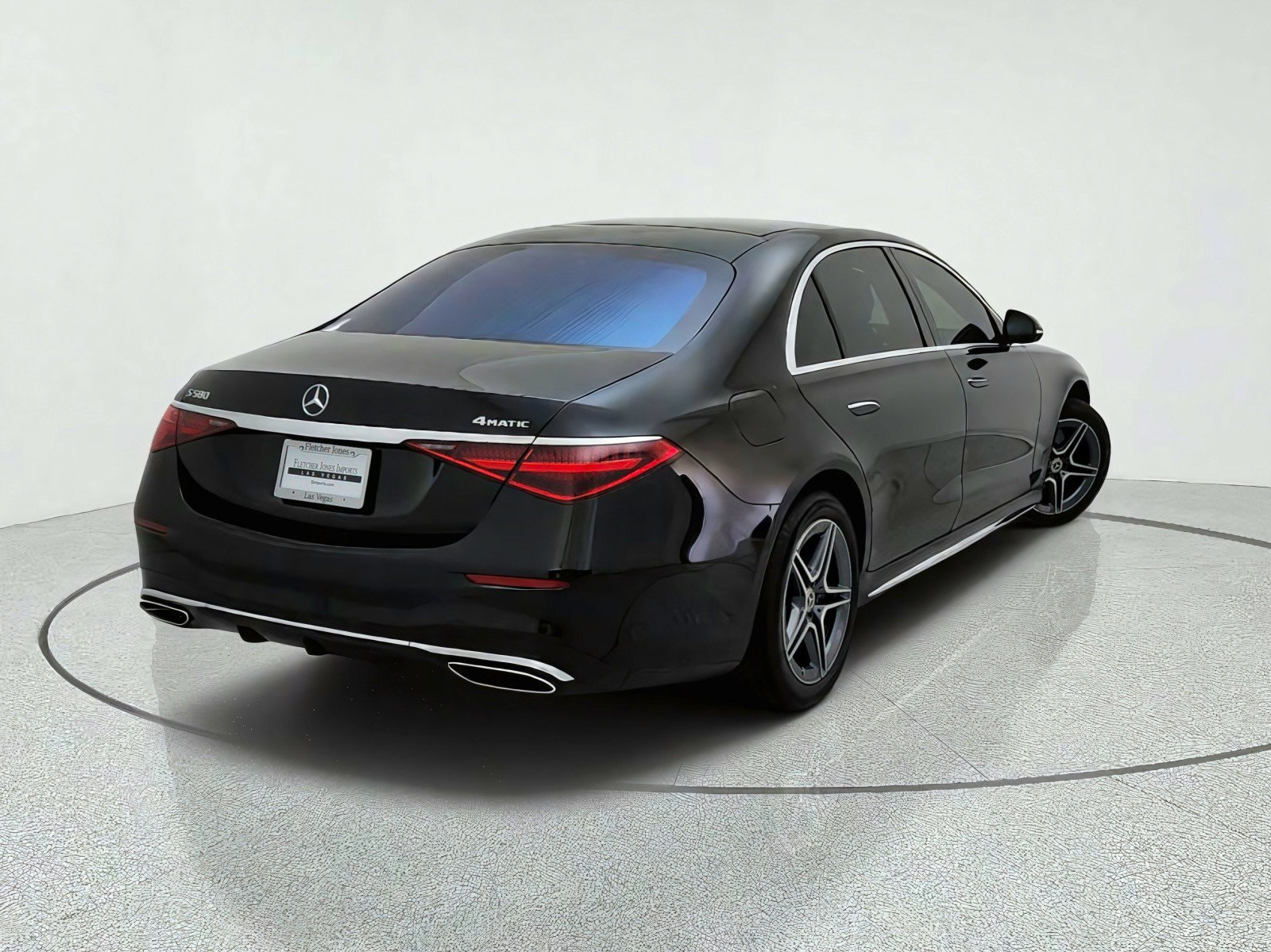 Used 2024 Mercedes-Benz S 580 4MATIC Sedan image 9