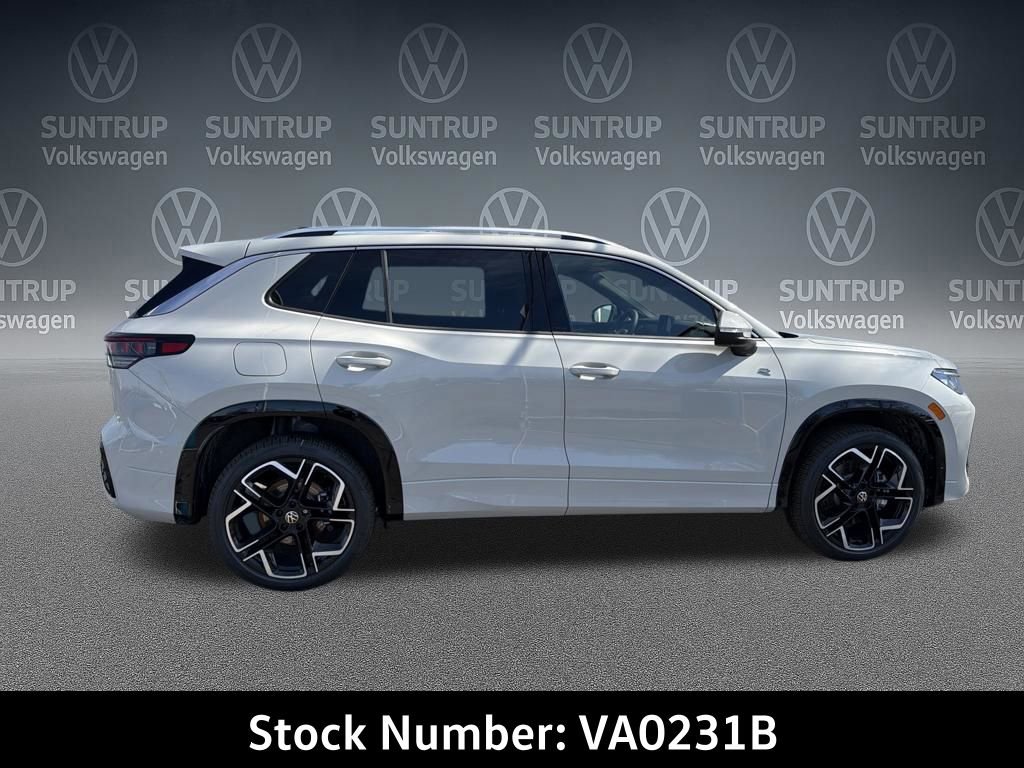 New 2026 Volkswagen Tiguan SEL R-Line image 6
