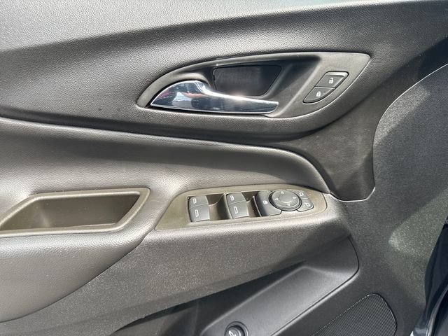 Used 2023 Chevrolet Equinox LT AWD/4WD image 11