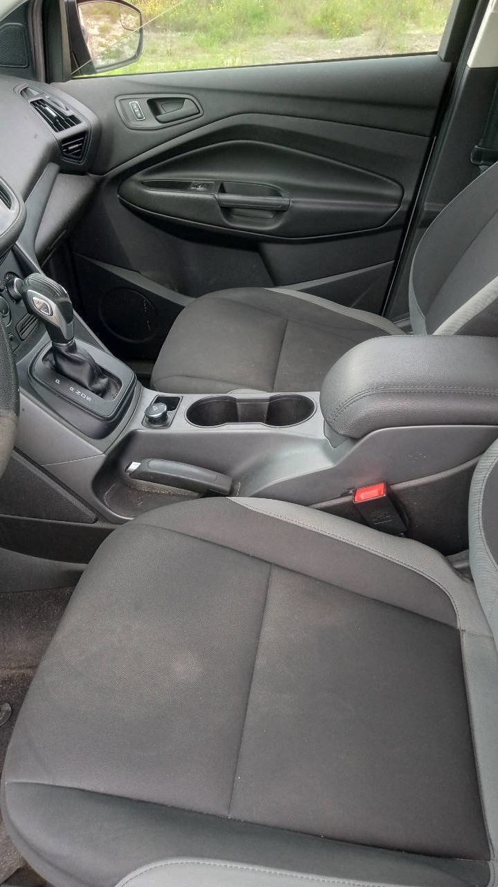 Used 2015 Ford Escape S image 11