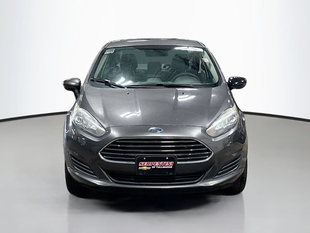 Used 2017 Ford Fiesta SE FWD image 2