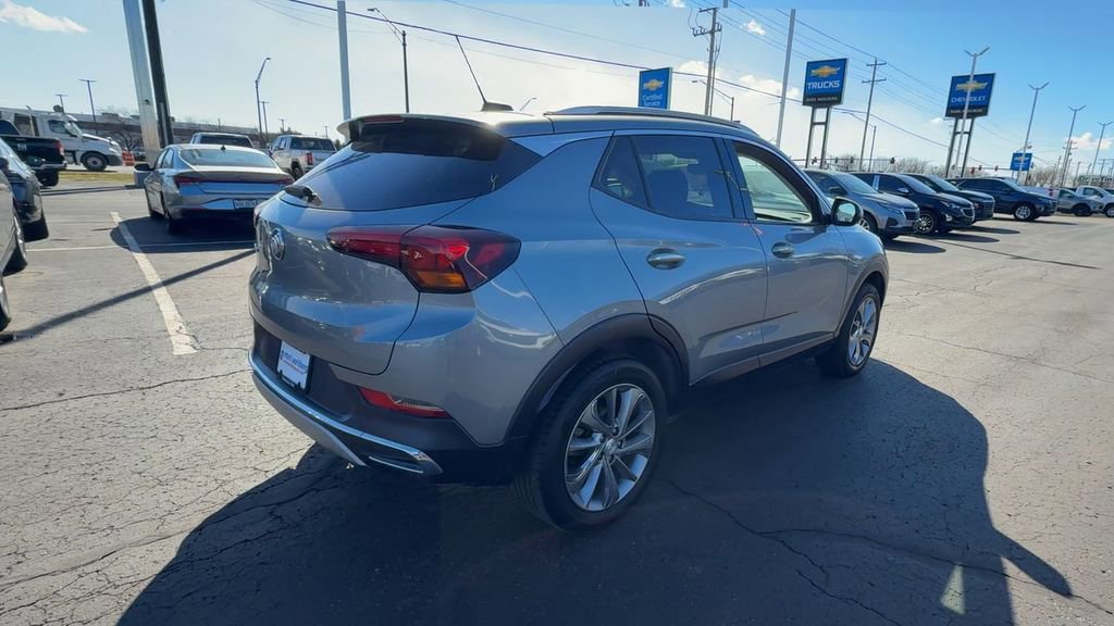Used 2023 Buick Encore GX Essence w/ Experience Buick Package image 8