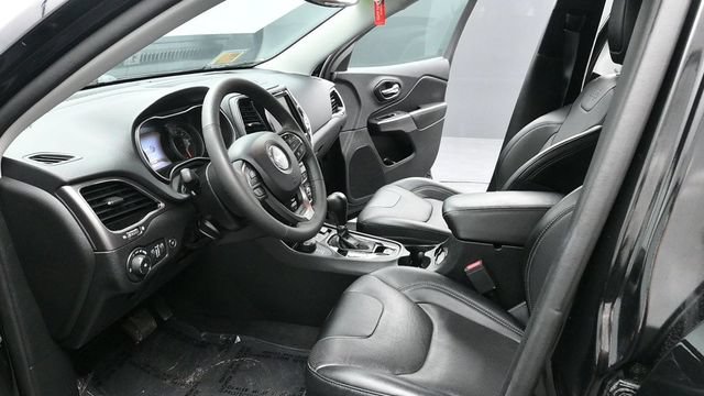 Used 2022 Jeep Cherokee Limited w/ Elite Package AWD/4WD image 13