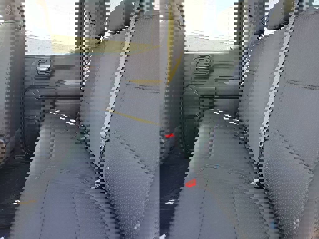 Certified 2020 Chevrolet Silverado 1500 Custom w/ Custom Value Package image 11