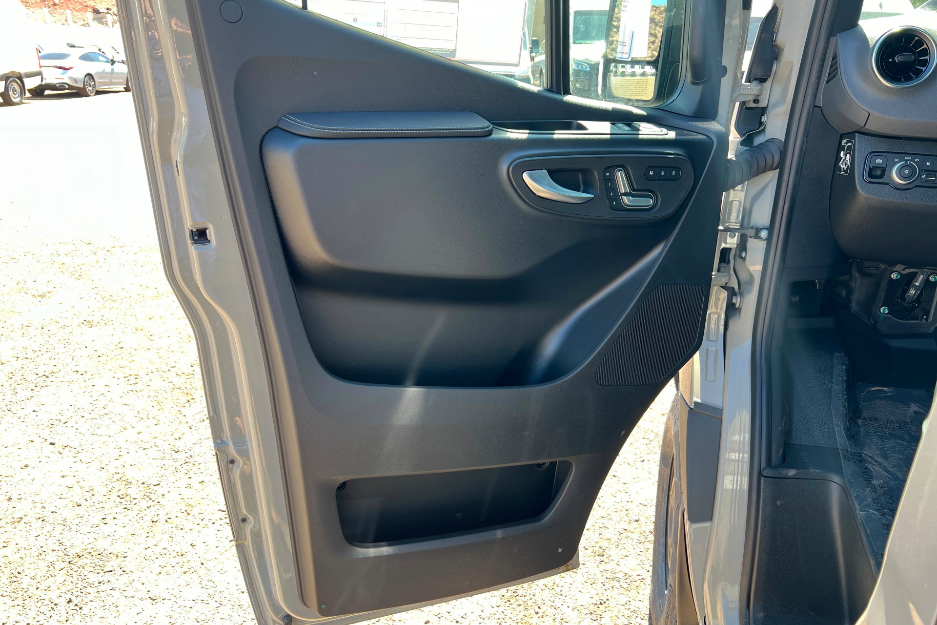 New 2026 Mercedes-Benz Sprinter 2500 image 14