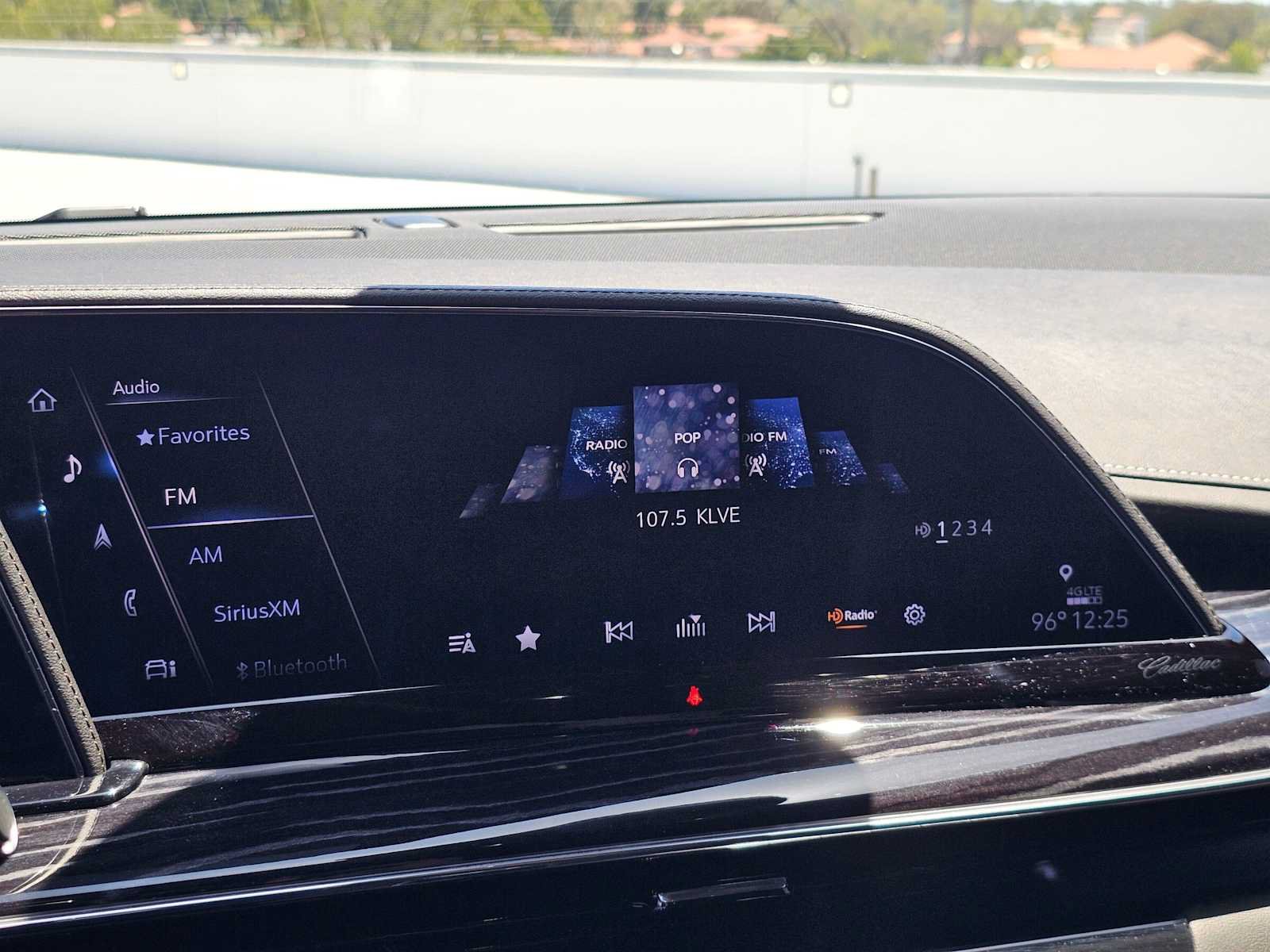 Used 2022 Cadillac Escalade Sport w/ Touring Package AWD/4WD image 29