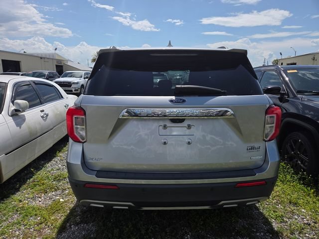 Used 2020 Ford Explorer XLT w/ Equipment Group 202A RWD image 5