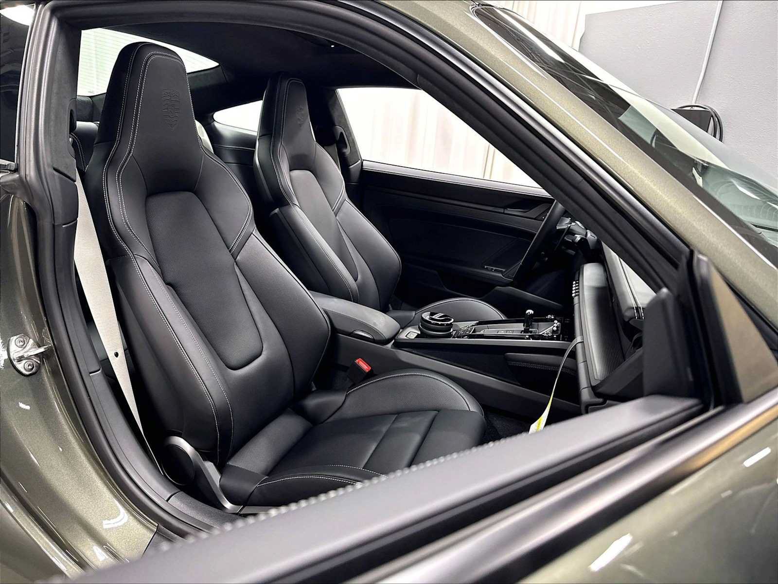 Used 2026 Porsche 911 Carrera S RWD image 30