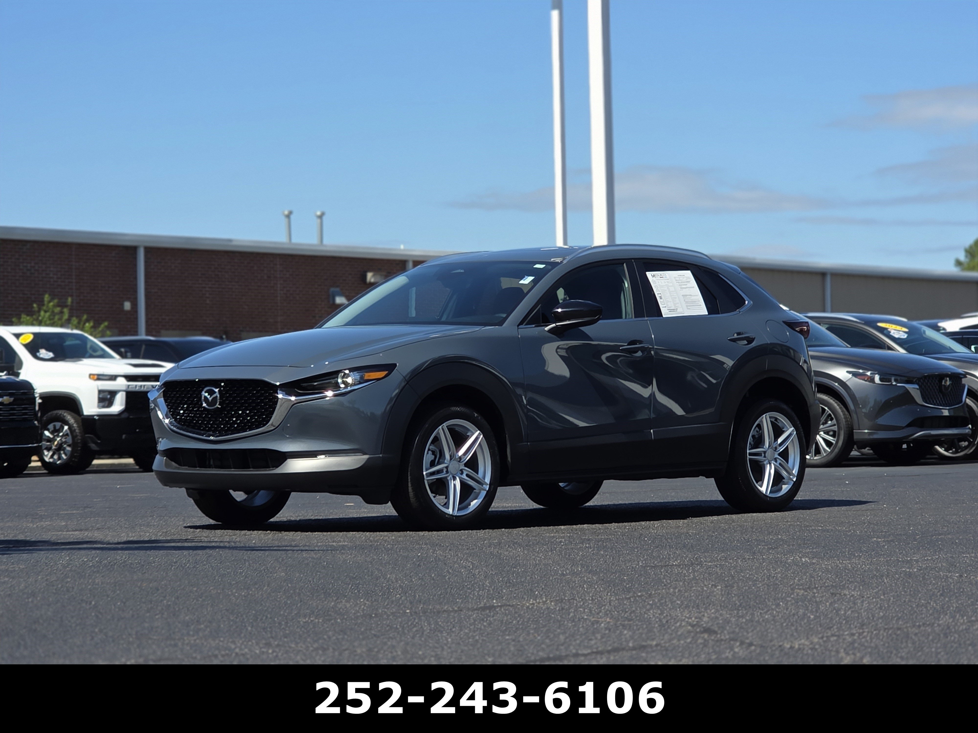 Used 2024 MAZDA CX-30 AWD 2.5 S w/ Preferred Package image 3