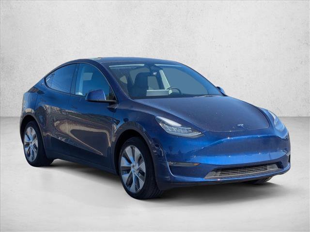 Used 2023 Tesla Model Y Long Range image 3