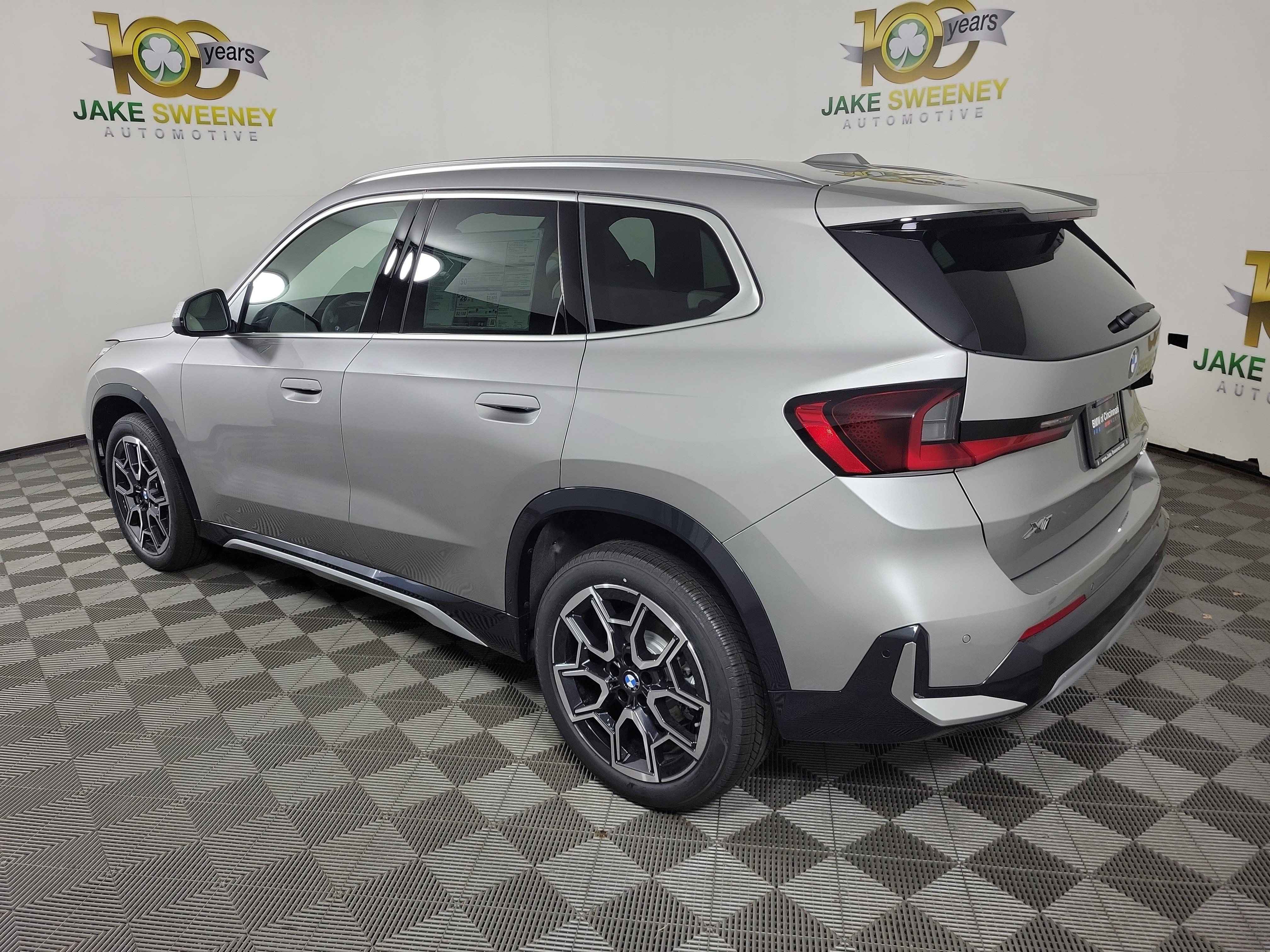 New 2027 BMW X1 xDrive28i AWD/4WD image 5