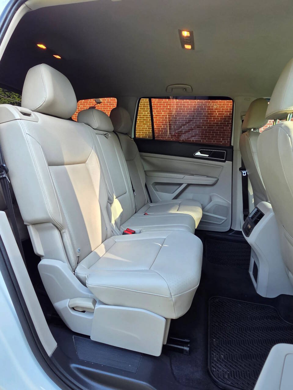 Used 2019 Volkswagen Atlas SE AWD/4WD image 14