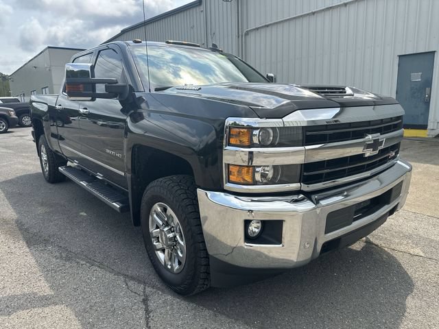 Used 2019 Chevrolet Silverado 3500 LTZ w/ LTZ Plus Package AWD/4WD image 11