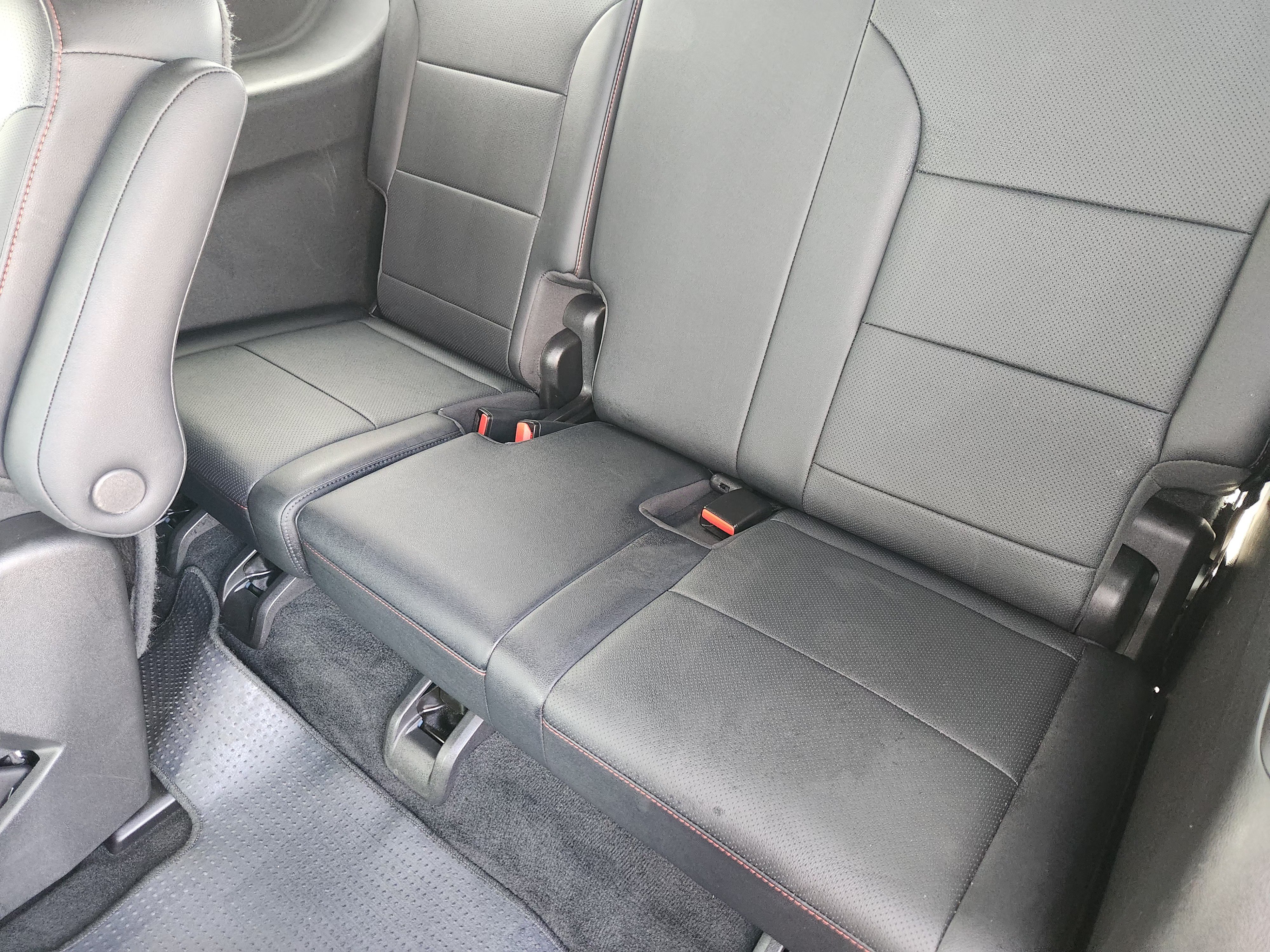 Used 2025 Chevrolet Traverse Z71 AWD/4WD image 33