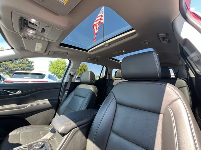 Used 2021 GMC Acadia SLT w/ Technology Package AWD/4WD image 22