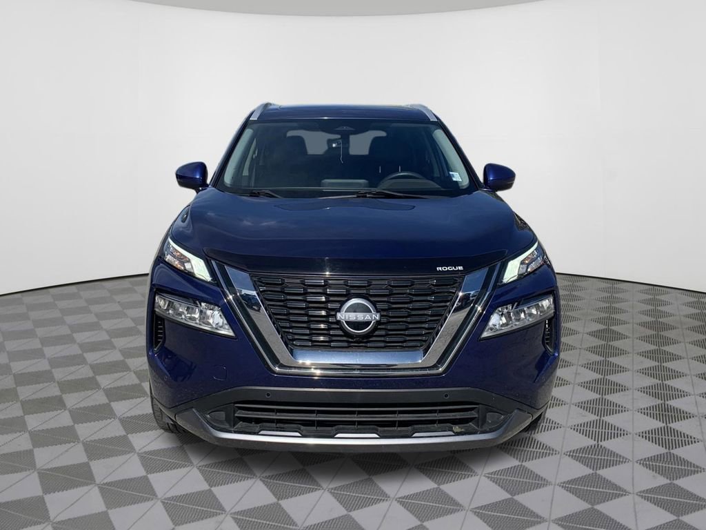 Used 2023 Nissan Rogue SL w/ SL Premium Package image 3