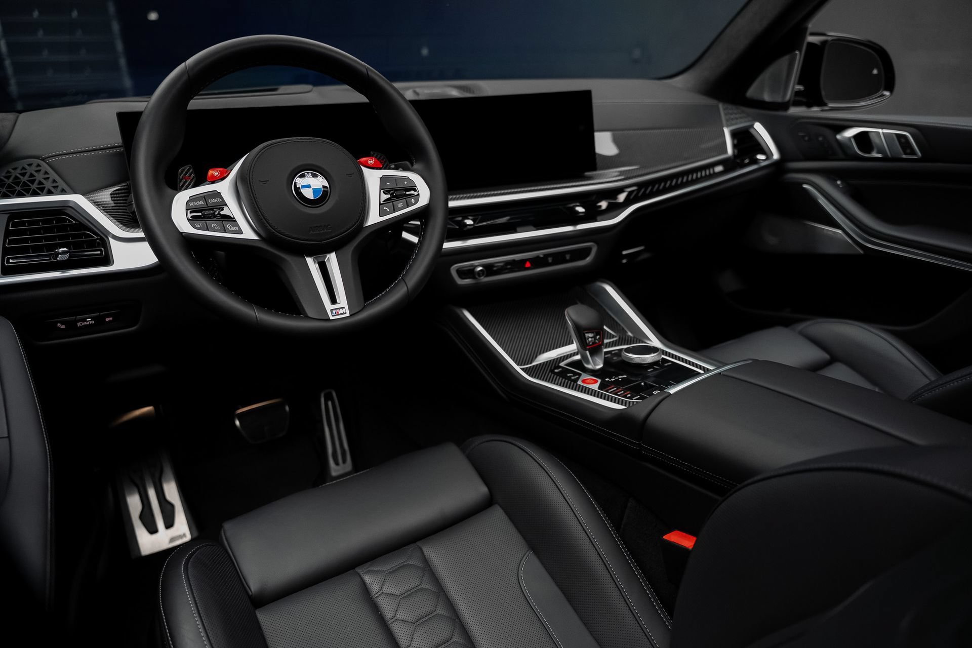 Used 2024 BMW X5 M Competition w/ Executive Package AWD/4WD image 2