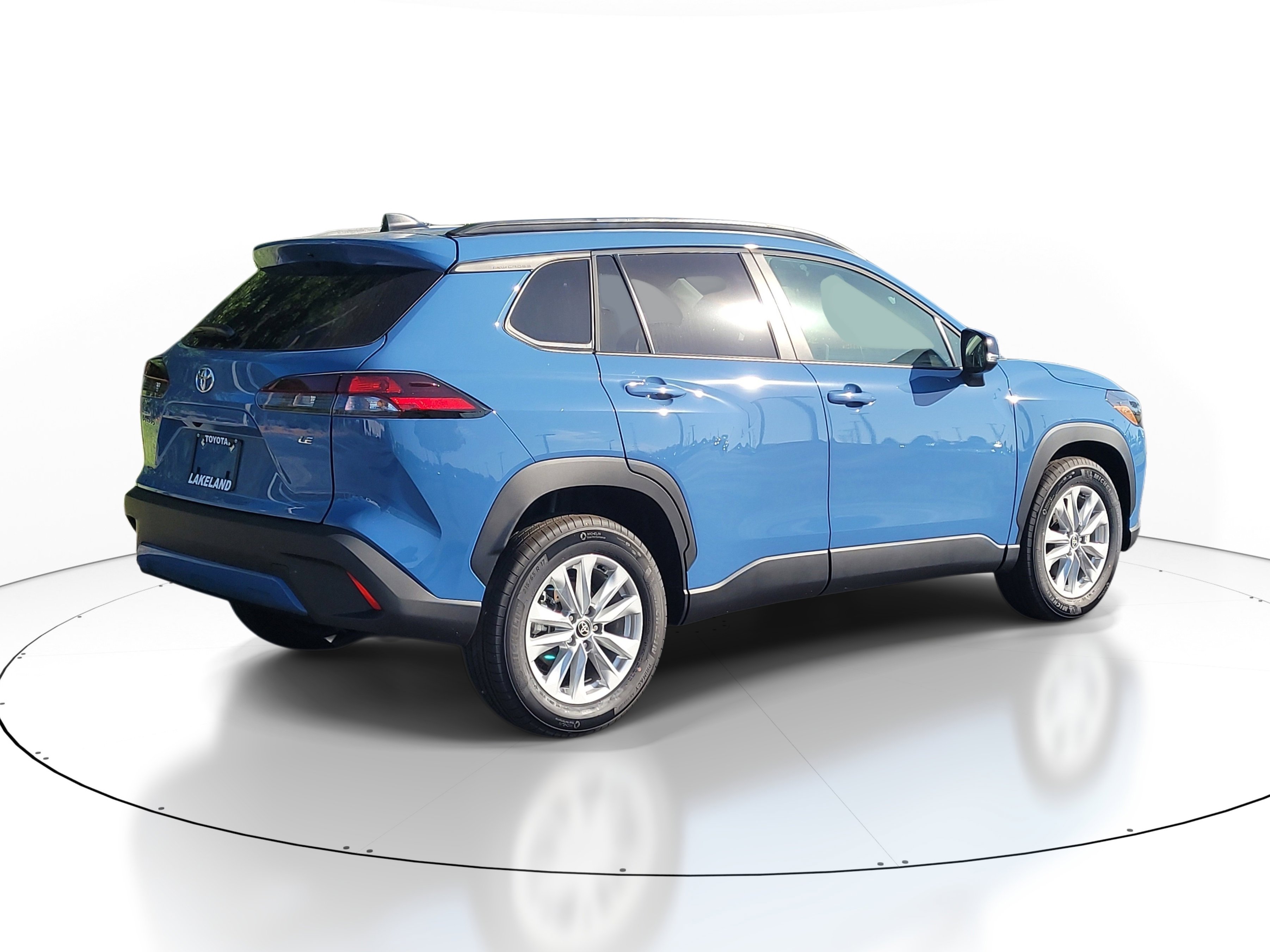 Certified 2026 Toyota Corolla Cross LE FWD image 7