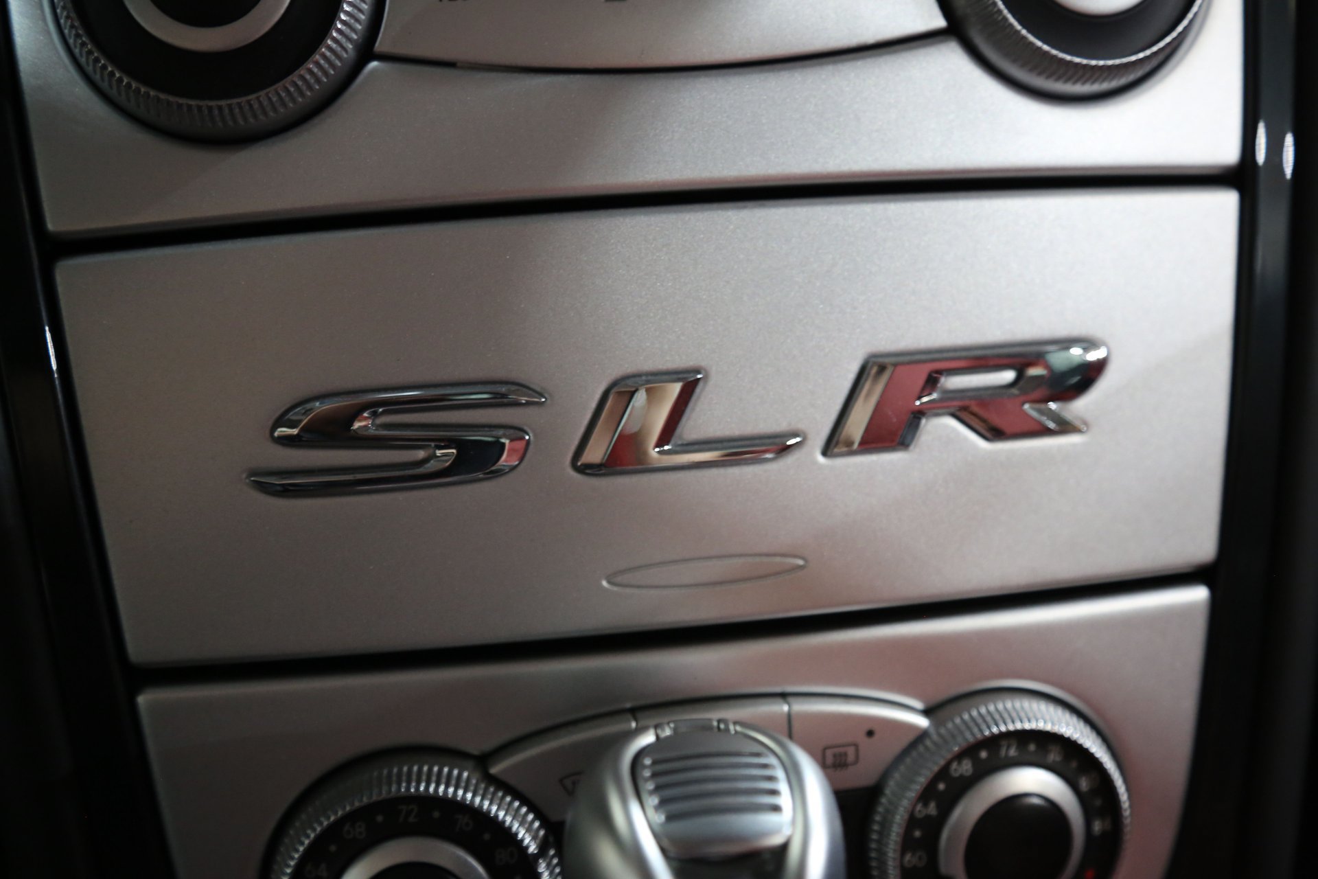 Used 2006 Mercedes-Benz SLR image 23