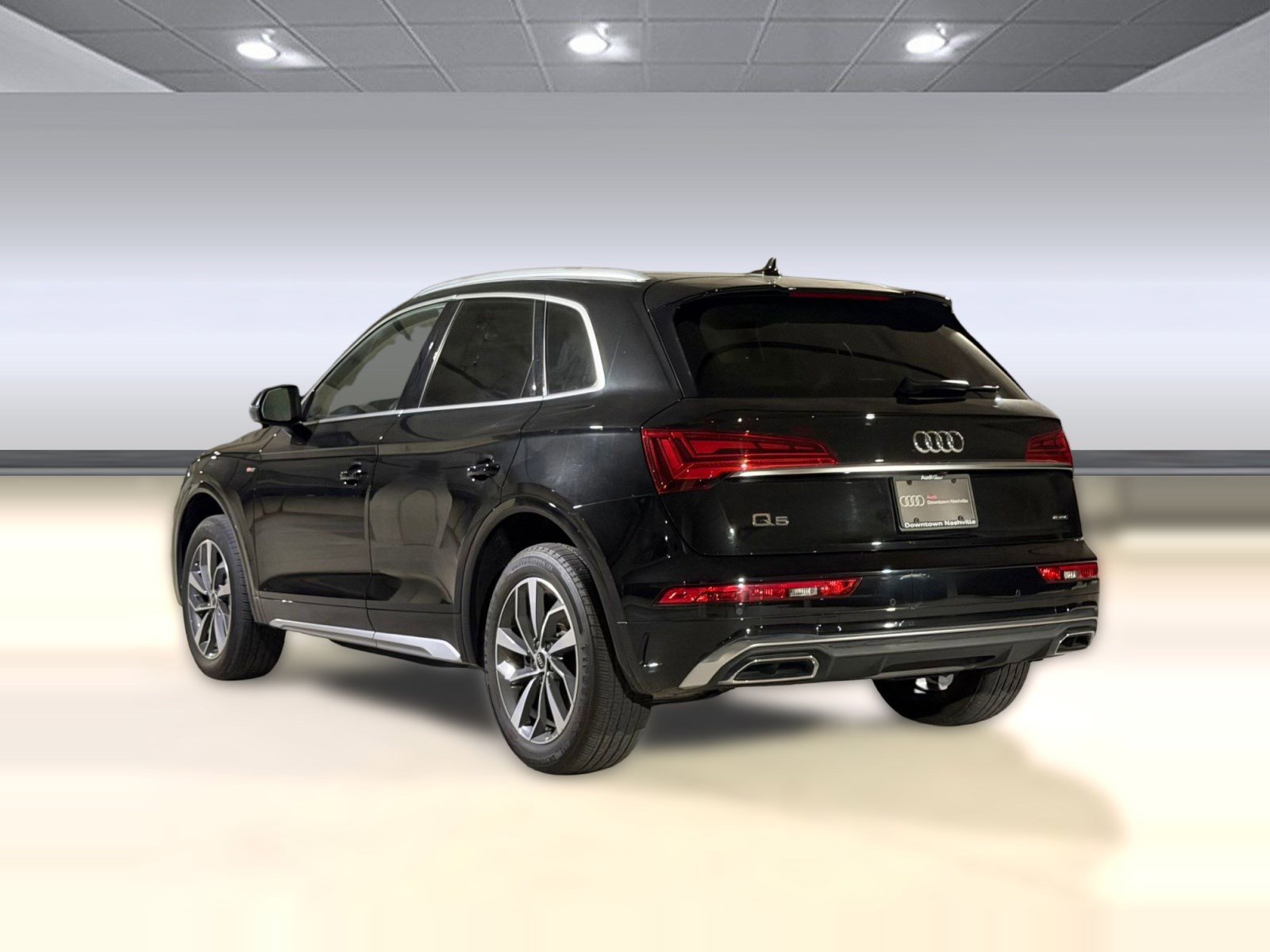 Used 2023 Audi Q5 2.0T Premium Plus AWD/4WD image 3