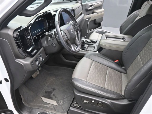 Used 2022 Chevrolet Silverado 1500 ZR2 image 9