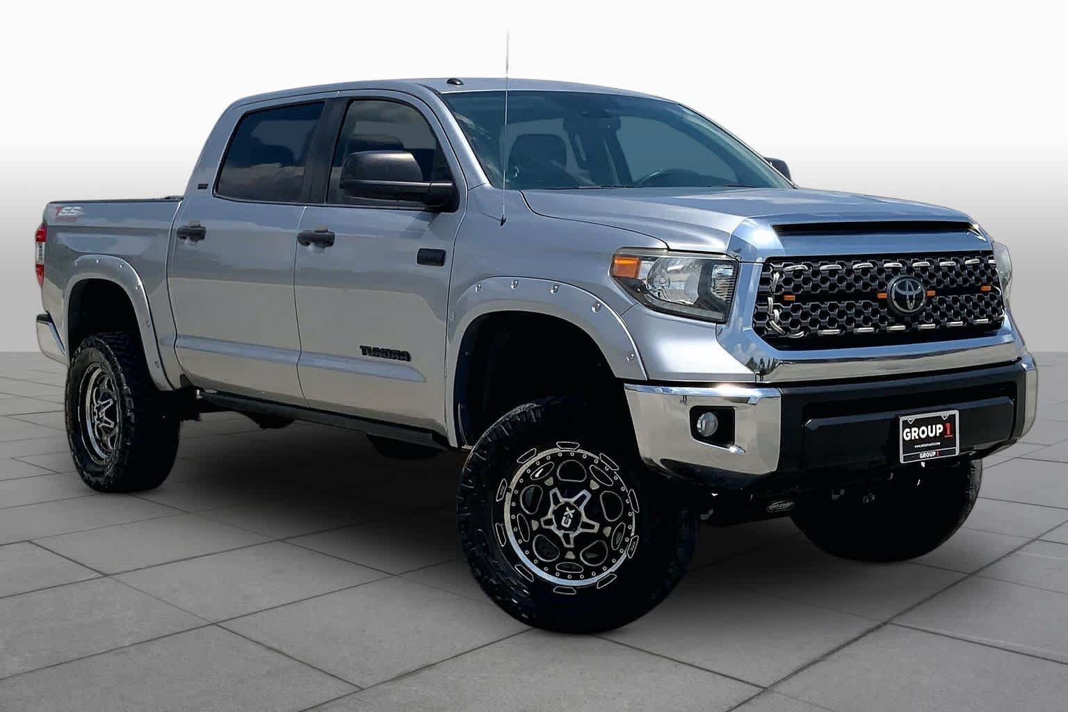 Used 2019 Toyota Tundra SR5 w/ SR5 Upgrade Package AWD/4WD image 3