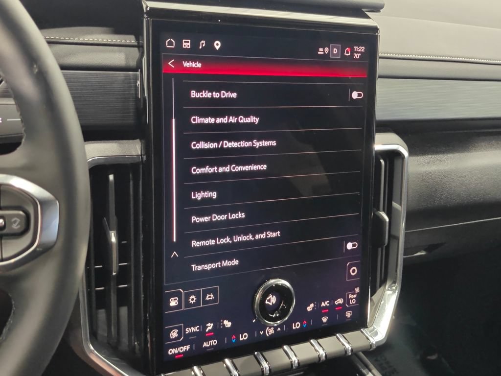 Used 2025 GMC Acadia Elevation w/ Elevation Premium Package FWD image 45