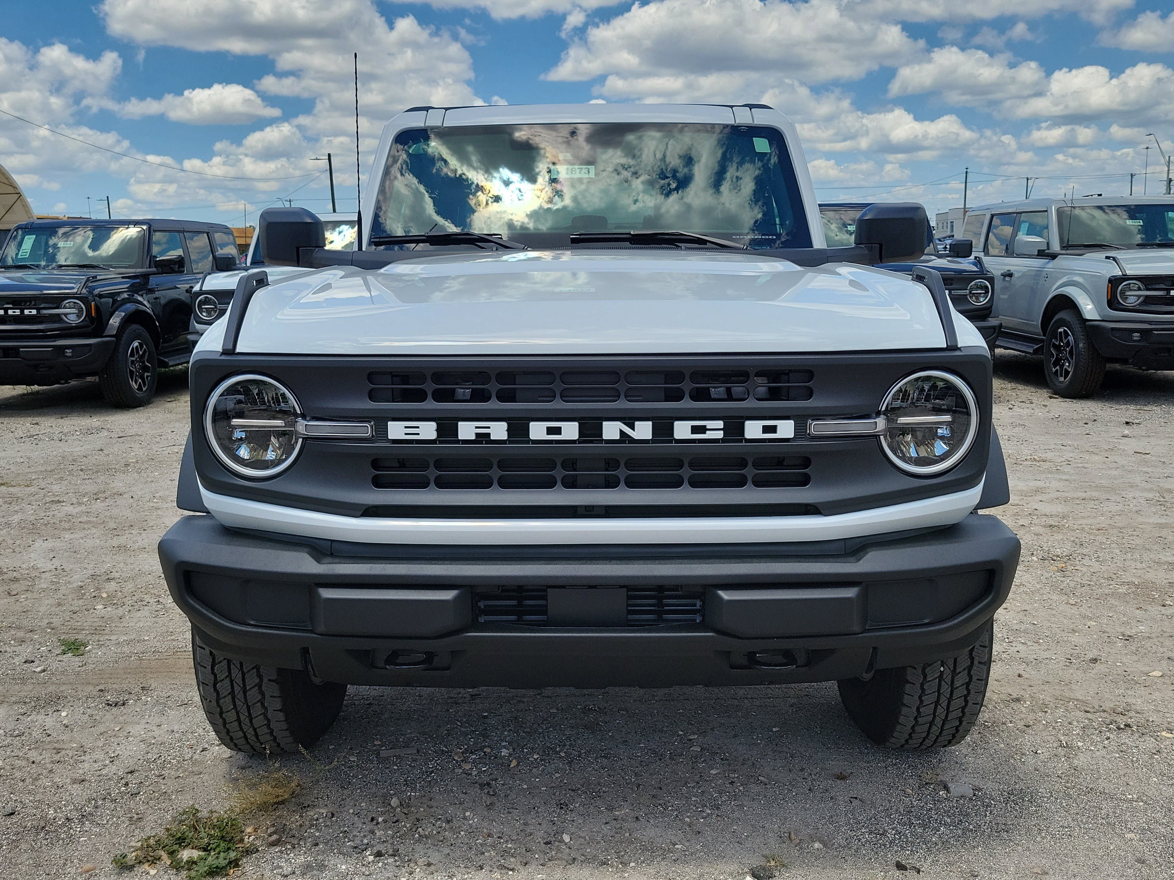 New 2026 Ford Bronco Big Bend AWD/4WD image 3