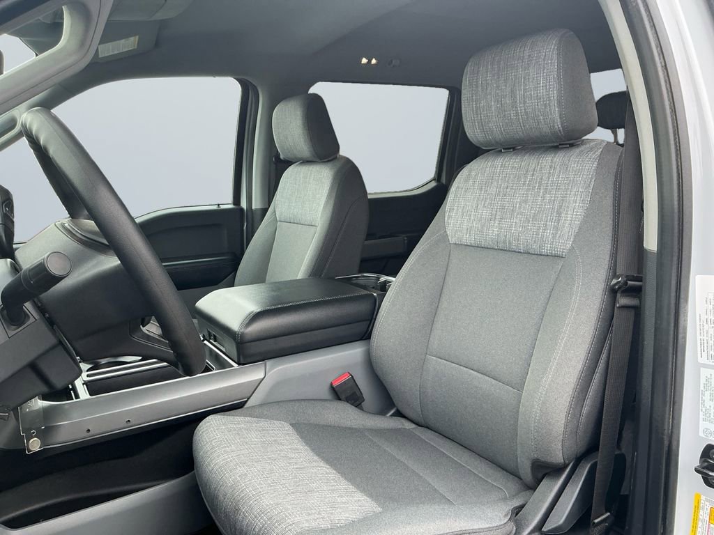 Used 2022 Ford F150 XLT w/ XTR Package image 9