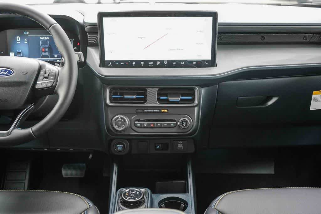 New 2026 Ford Maverick Lobo image 13