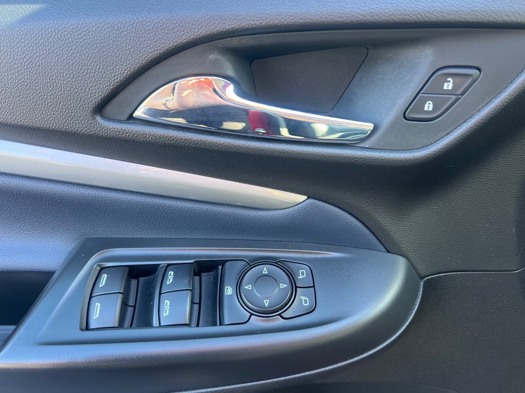 Used 2023 Chevrolet Bolt EUV Premier w/ Sun & Sound Package image 14