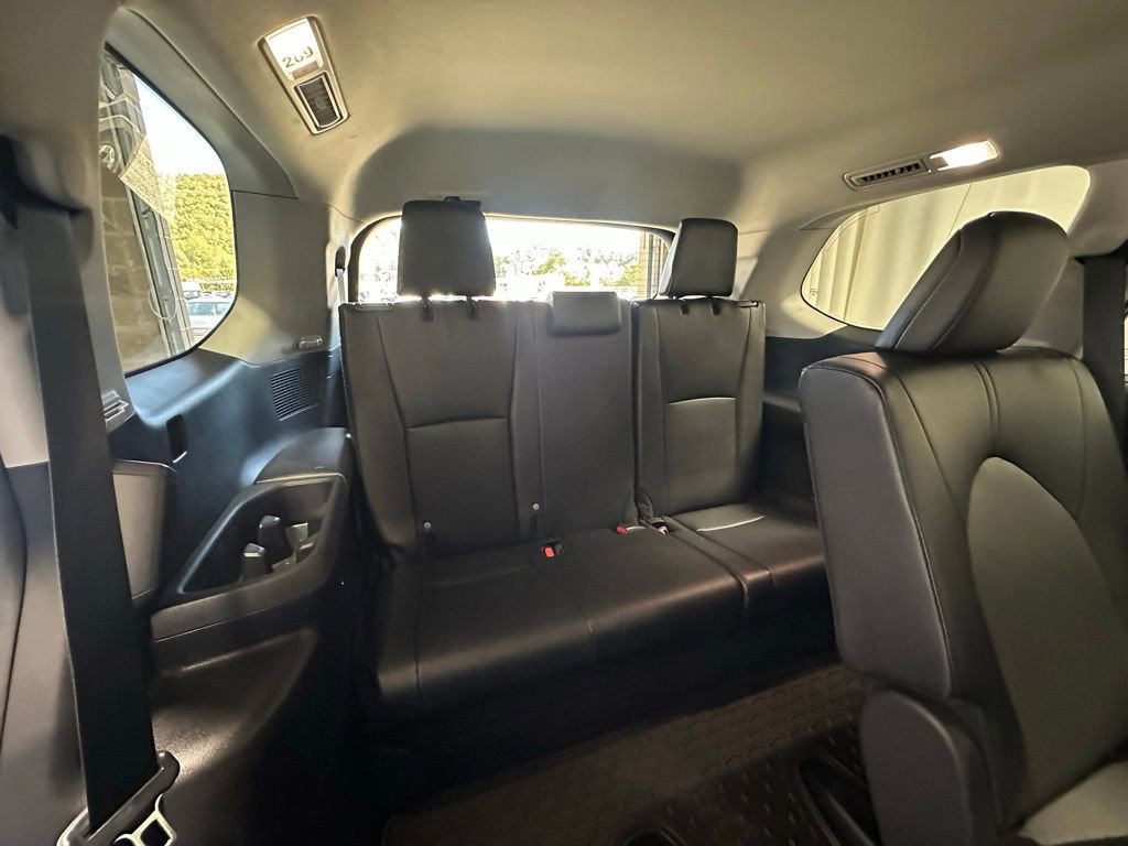 Used 2024 Toyota Grand Highlander XLE image 27