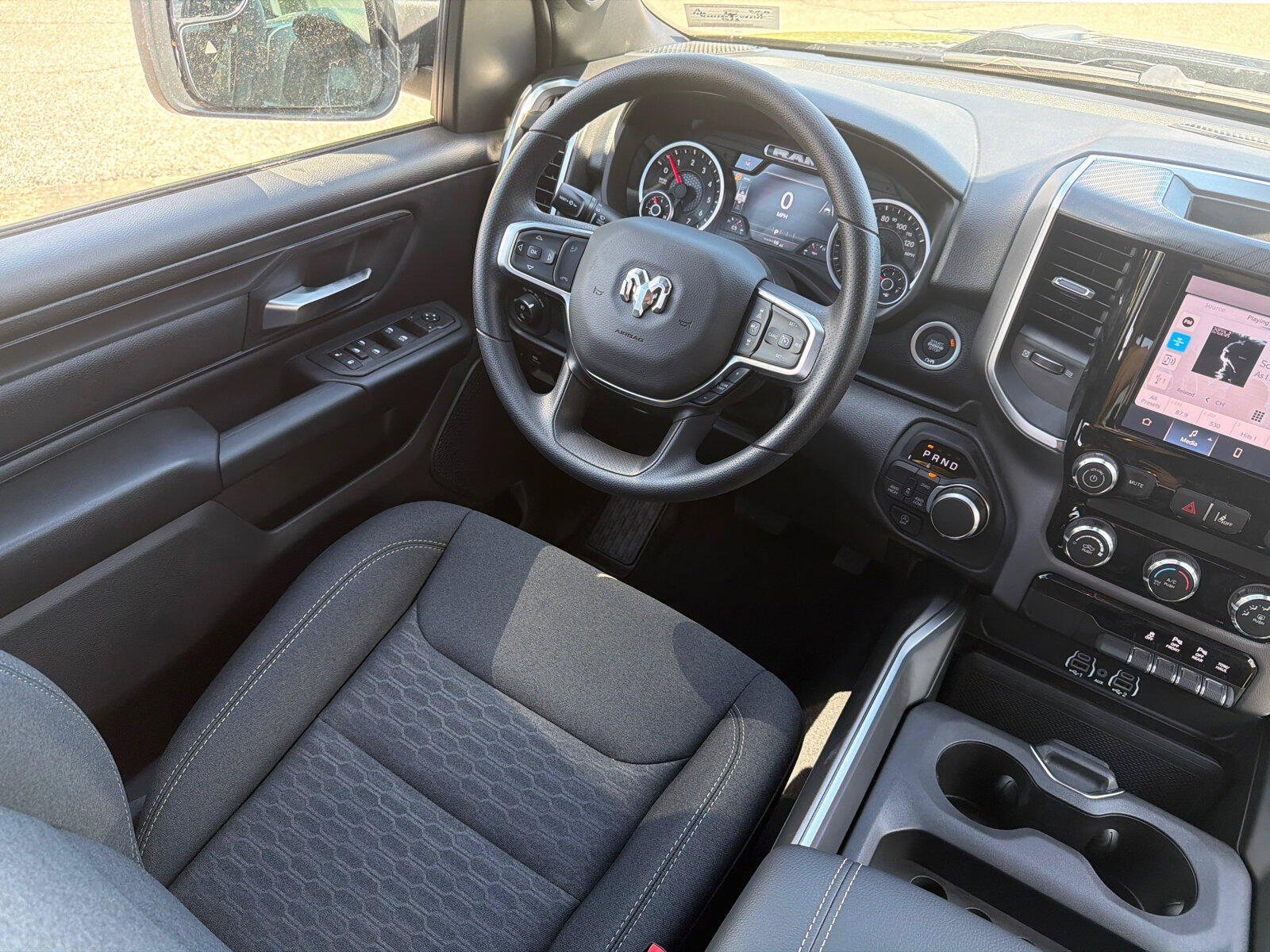 New 2026 RAM 1500 Express AWD/4WD image 21