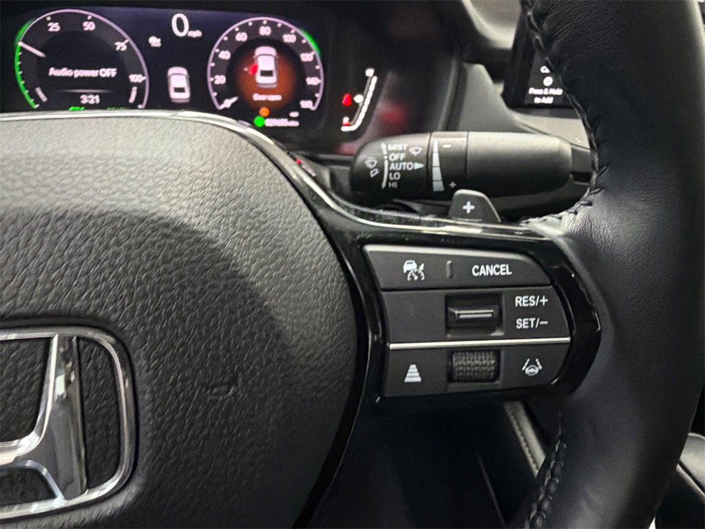 Used 2023 Honda Accord Touring image 26