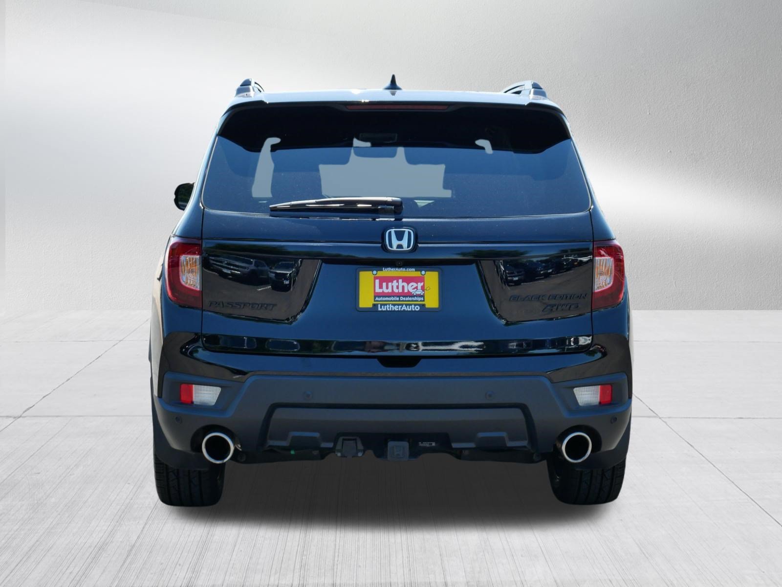Used 2024 Honda Passport Black Edition image 6