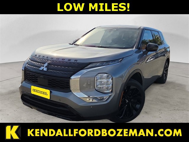 Used 2023 Mitsubishi Outlander SE Black Edition