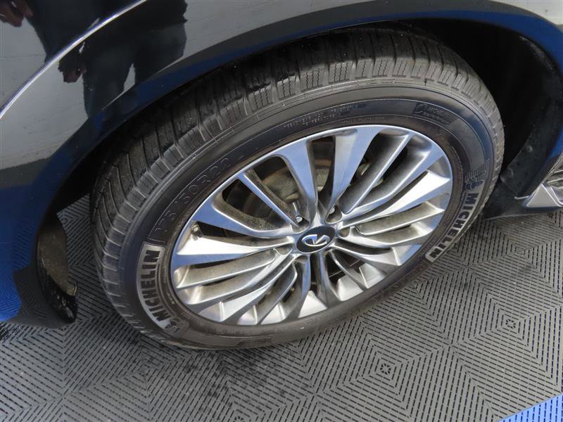 Used 2021 INFINITI QX80 Sensory w/ Cargo Package RWD image 8