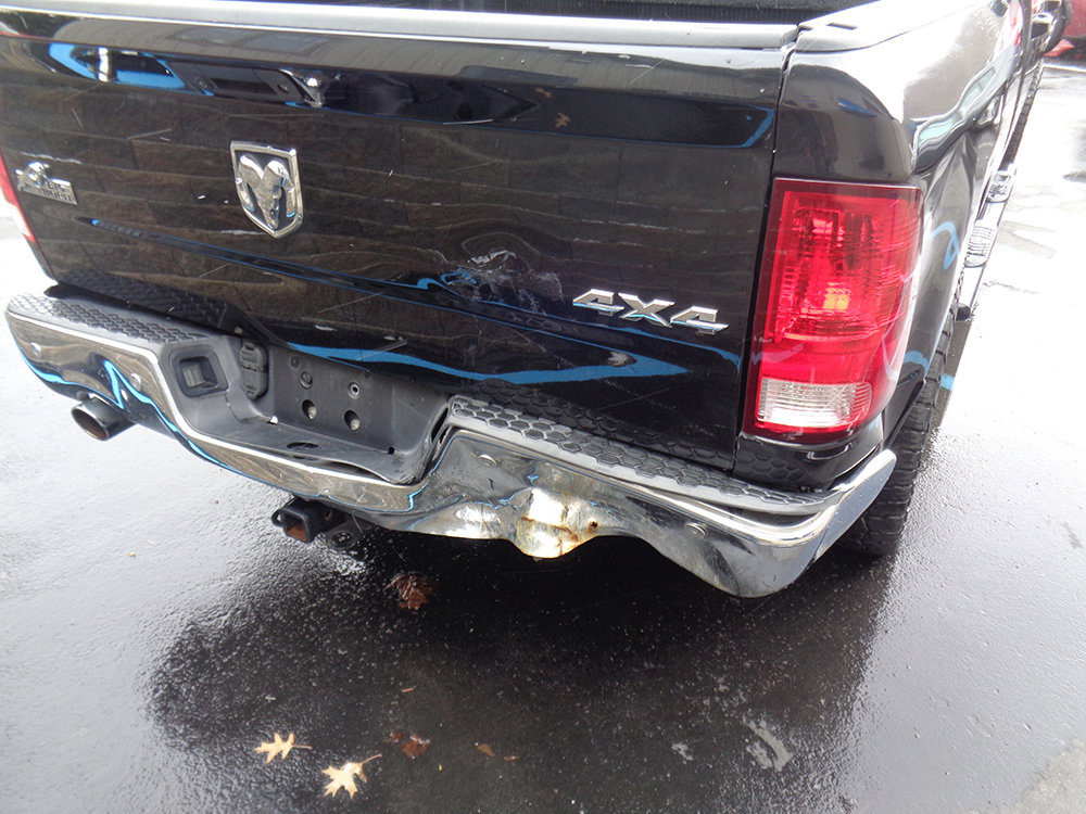 Used 2016 RAM 1500 SLT AWD/4WD image 1