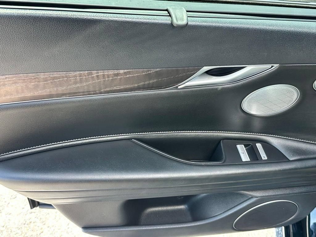 Used 2021 Genesis G80 3.5T RWD image 23